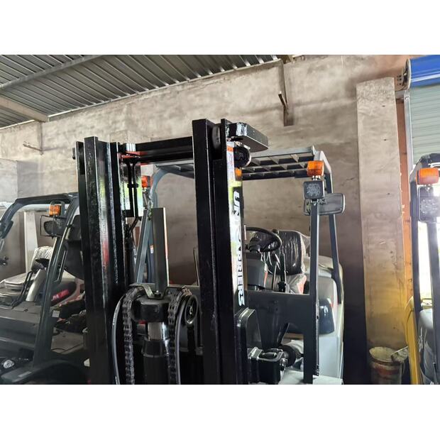 2022 Toyota 25-43563197