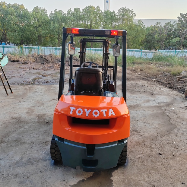 2022 تويوتا 30-43563213