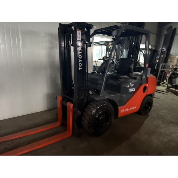 2024 Toyota 30-43563222