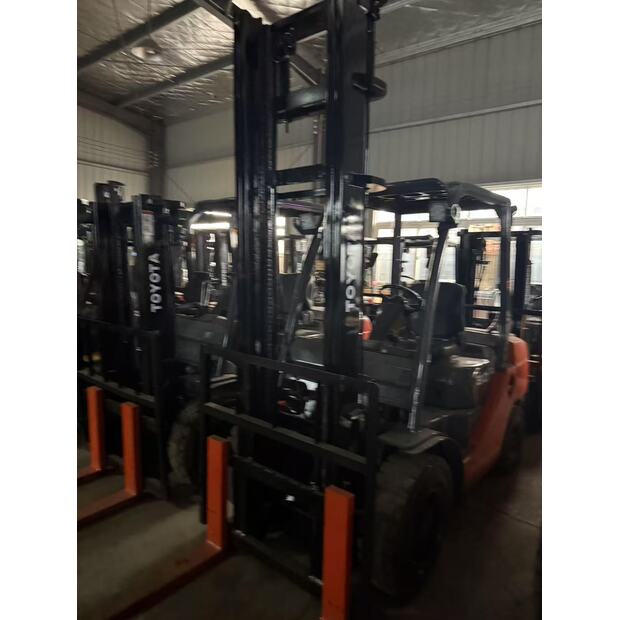 2024 Toyota 30-43563224