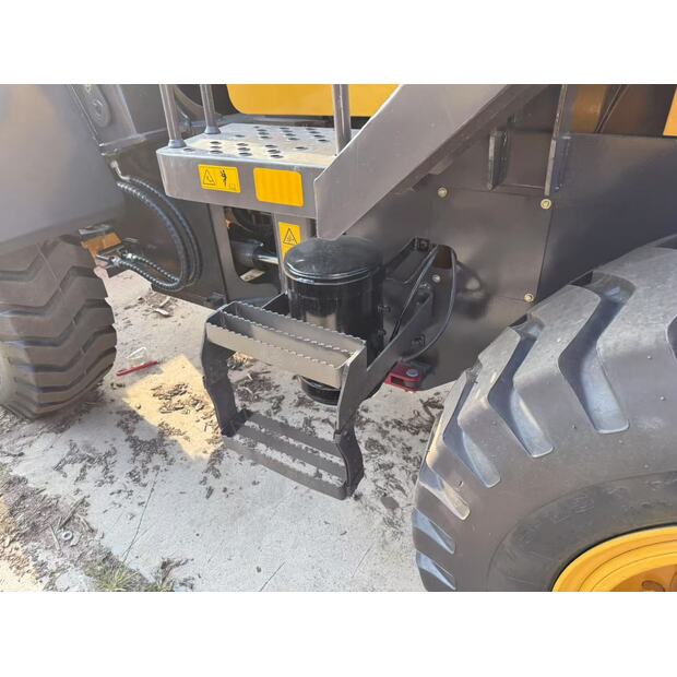 2024 SDLG LG936L-43563258