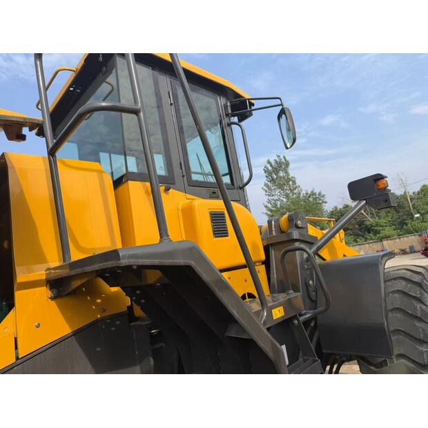 2024 SDLG LG958F-43563270