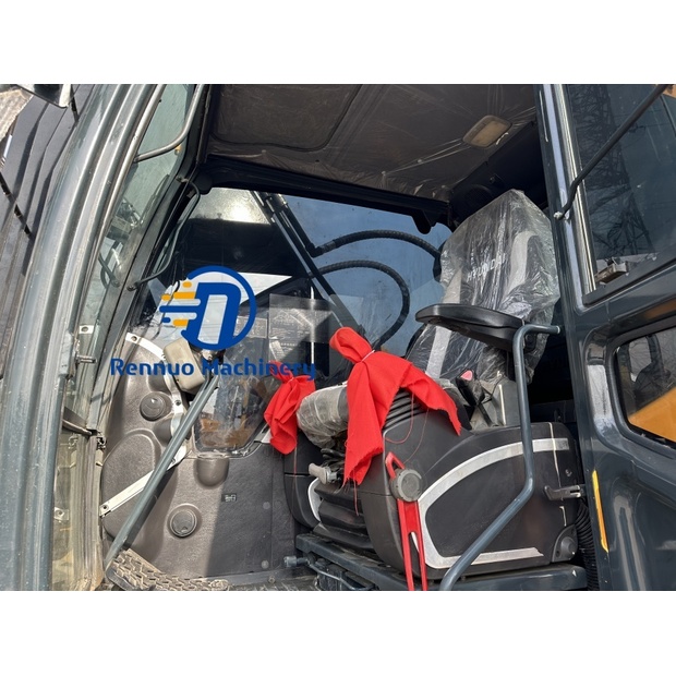 2023 Hyundai 220LC-9S-43563365