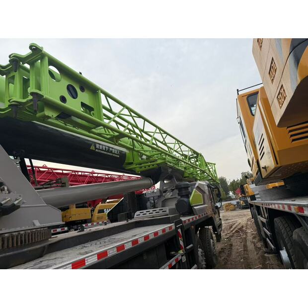 2020 زووم ليون QY50H-43563376