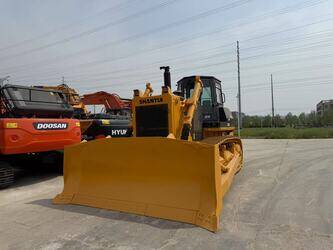 صورة ل جرارات مجنزرة 2024 شانتو SD32