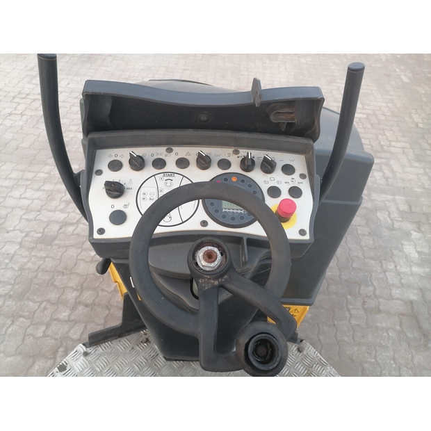 2018 بوماج 120AD-5-43564143