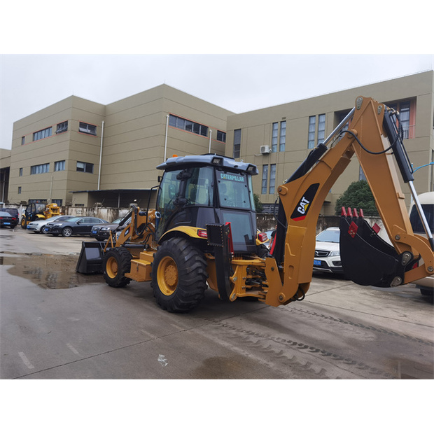 2021 Caterpillar 420F-43564220