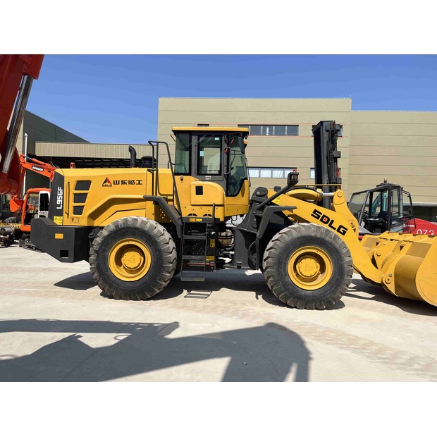 2021 SDLG LG956L-43564995