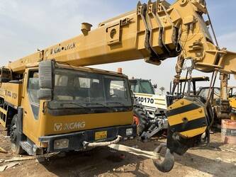 صورة ل كرينات صالحة لكل أنواع الطرق 2007 اكس سي ام جي XZJ5284JQZ25K