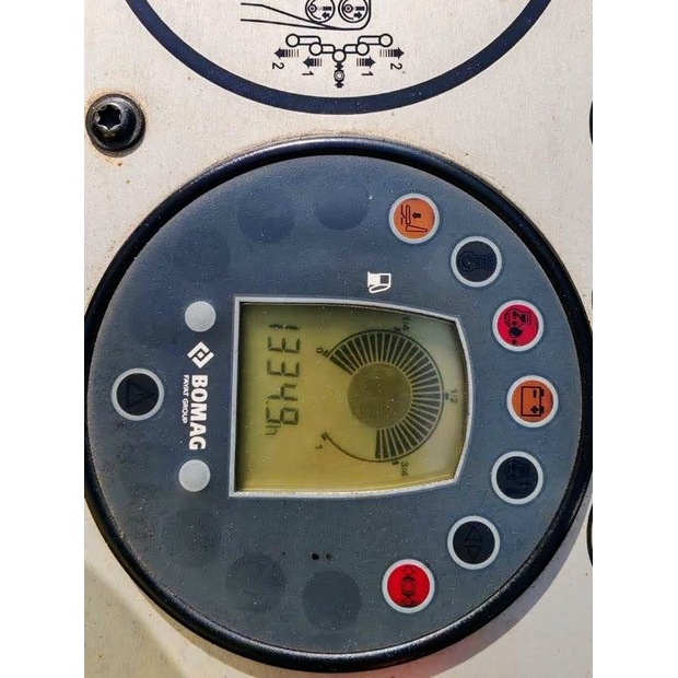 2015 BOMAG 120AD-5-43565042