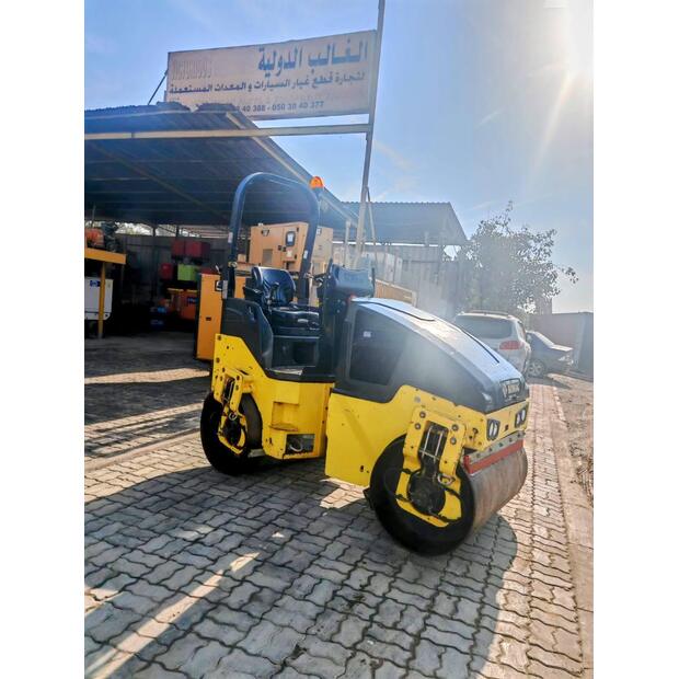 2015 BOMAG 120AD-5-43565046