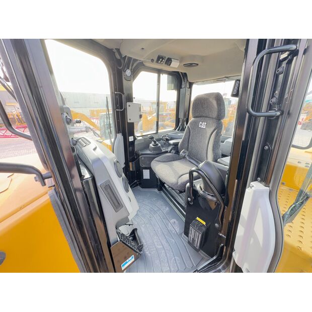 2024 كاتربيلر D8-43565077