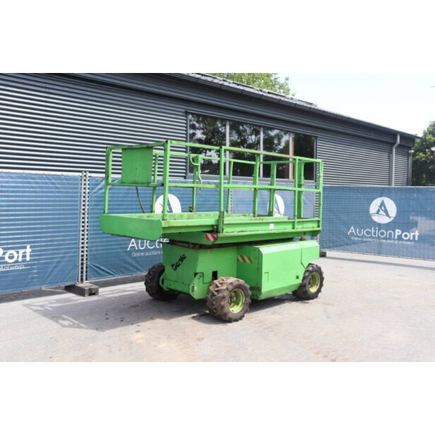 2000 Genie GS-2668 IC-43565291