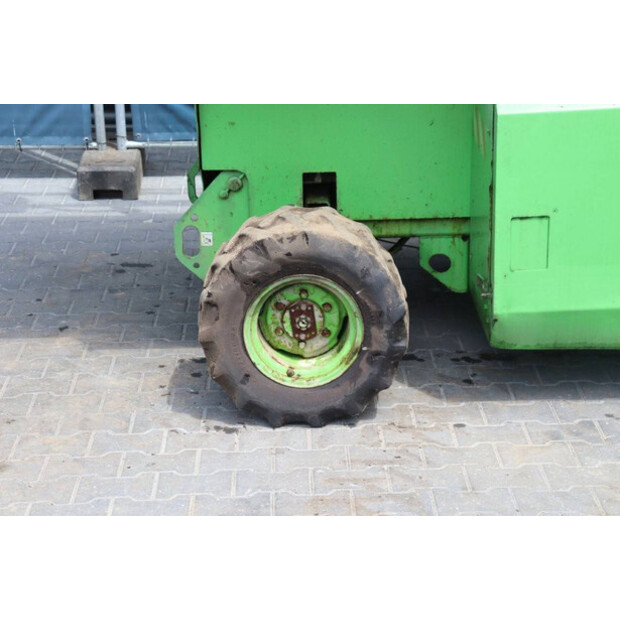 2000 Genie GS-2668 IC-43565292