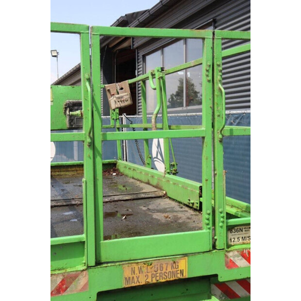 2000 Genie GS-2668 IC-43565297