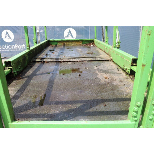 2000 Genie GS-2668 IC-43565302