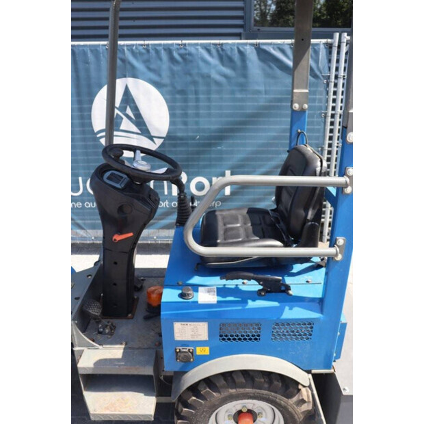 2022 Tack 604-43565350