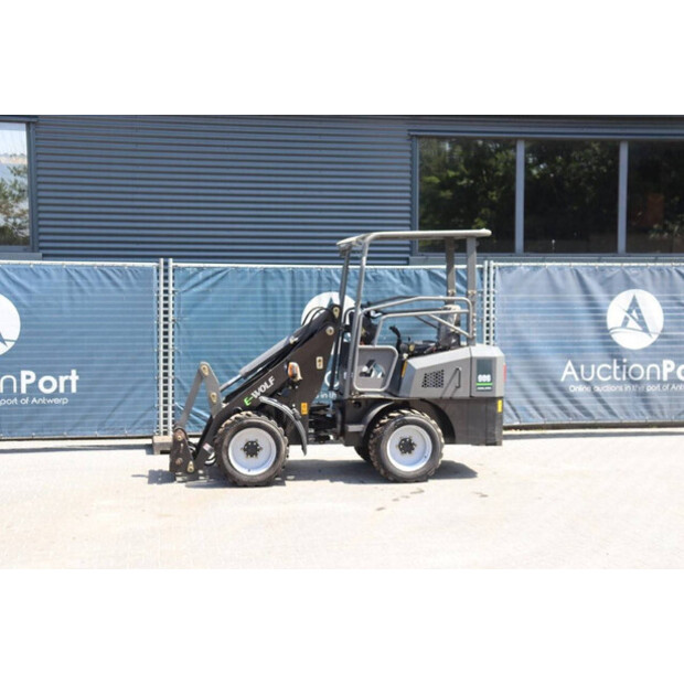 2022 أوليت 606-43565362