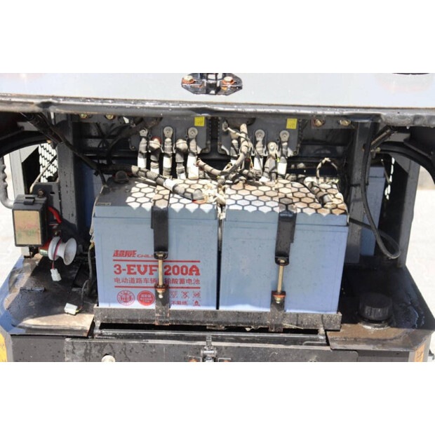 2022 أوليت 606-43565376