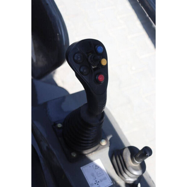 2022 أوليت 606-43565385