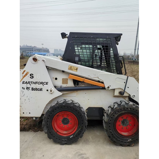 2017 BOBCAT S16-43581295