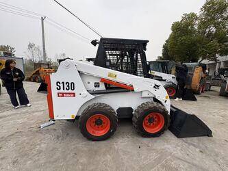 صورة ل لوادر صغيرة 2019 بوبكات S130