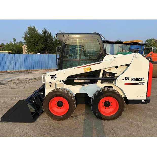 2022 BOBCAT S550-43581396
