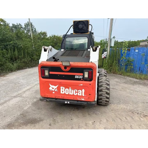 2015 بوبكات S630-43581404
