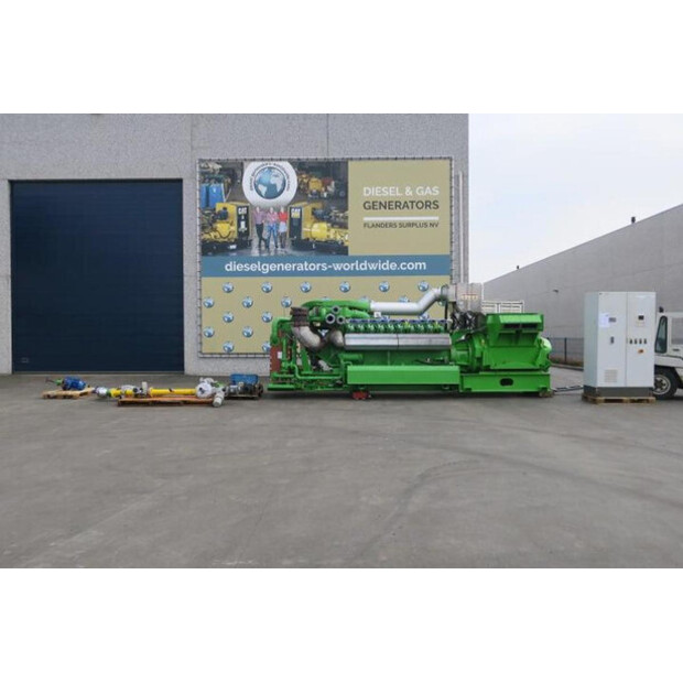 2007 جين باكر J420-43581634