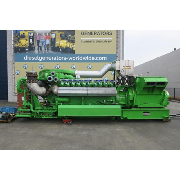 2007 جين باكر J420-43581636