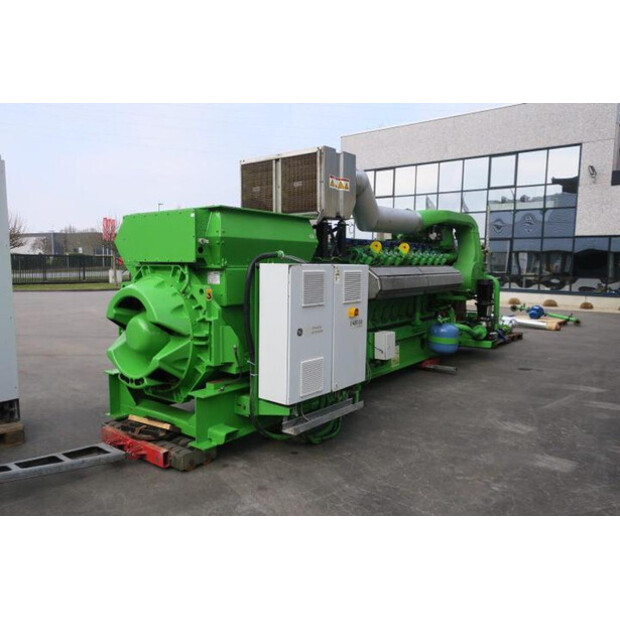 2007 جين باكر J420-43581640