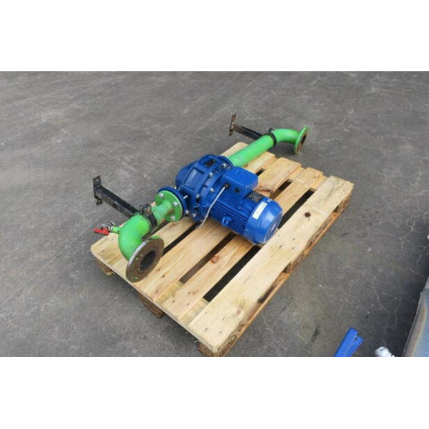 2007 جين باكر J420-43581672