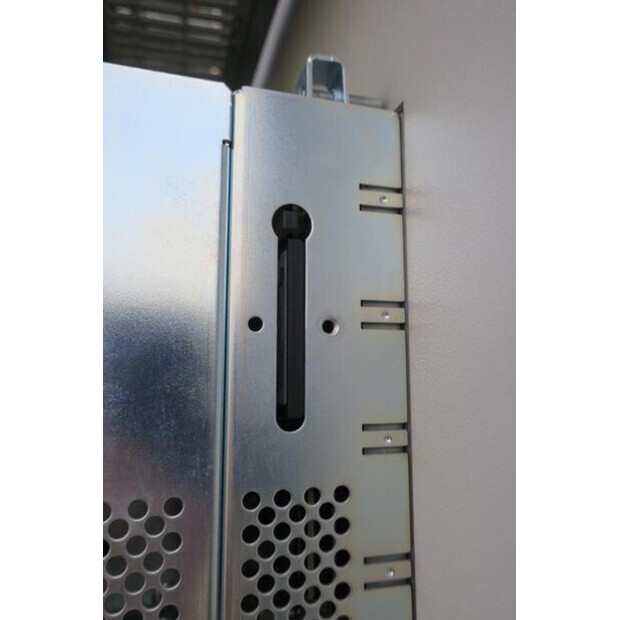 2007 جين باكر J420-43581684