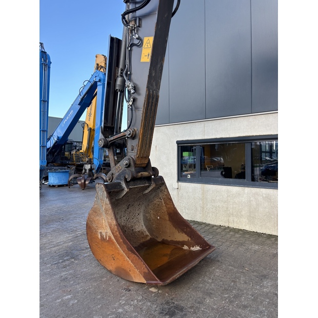 2021 Volvo EC220EL-43588775