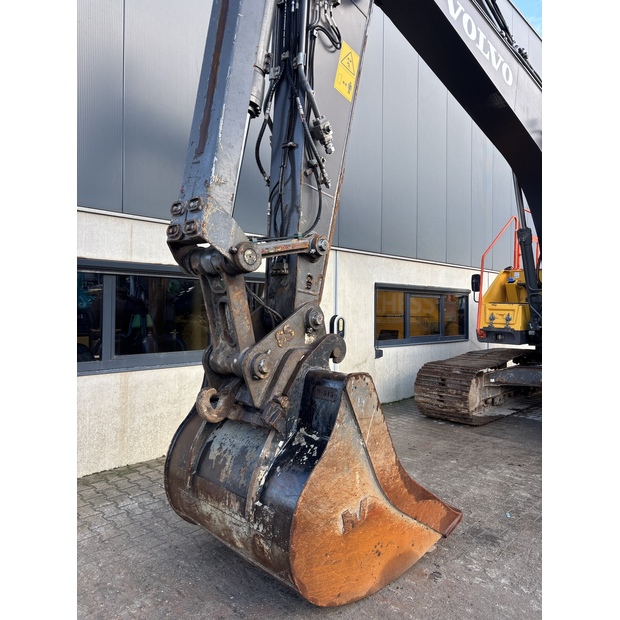 2021 Volvo EC220EL-43588776