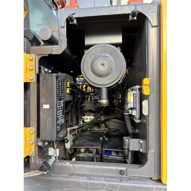 2021 Volvo EC220EL-43588792