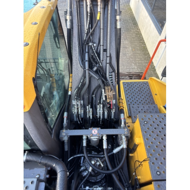 2021 Volvo EC220EL-43588798