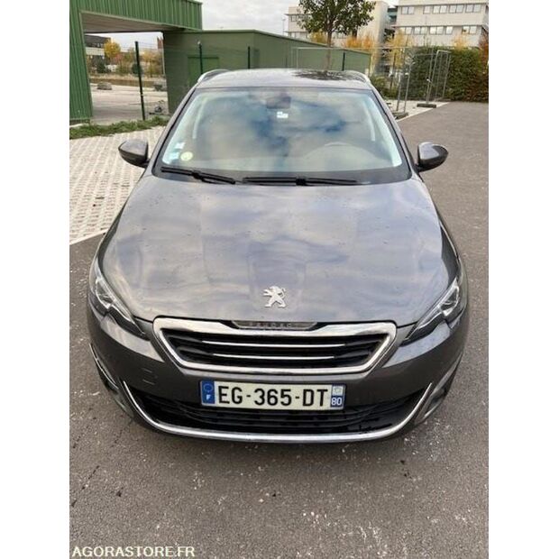 2016 بيجو 308-43596155