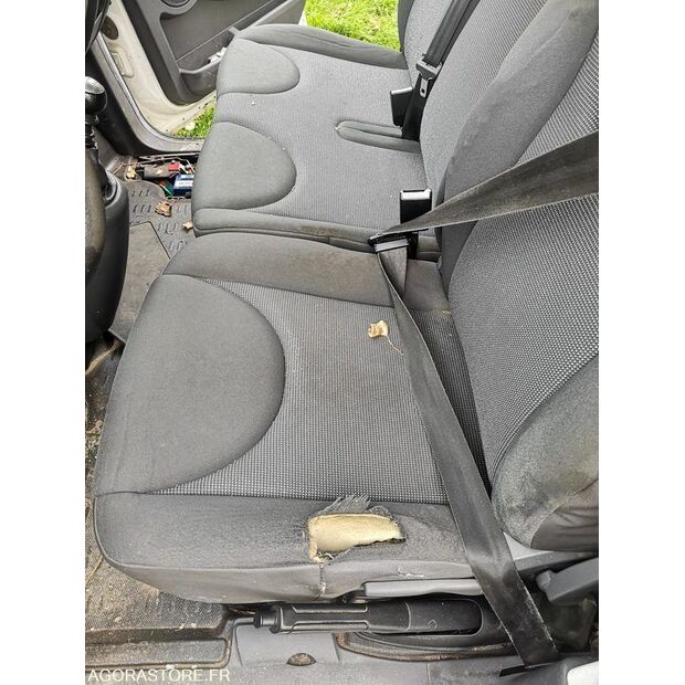 2012 Peugeot Expert-43596621