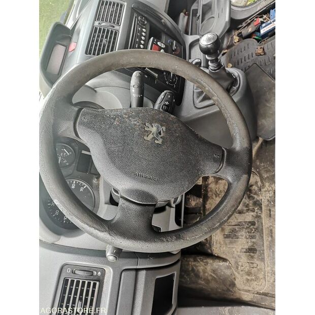 2012 Peugeot Expert-43596622