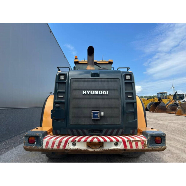 2017 Hyundai HL970-43597078