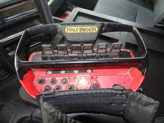 2006-scania-p420-1381602-43597299