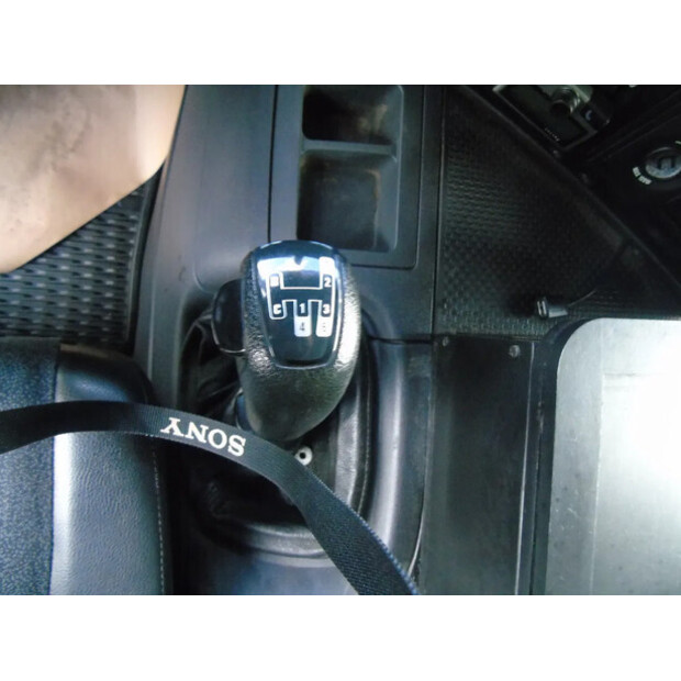 2006 Scania P420-43597300