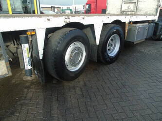 2006-scania-p420-1381602-43597301