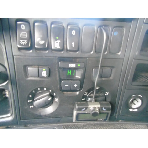 2006 Scania P420-43597330