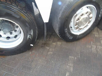 2006-scania-p420-1381602-43597334