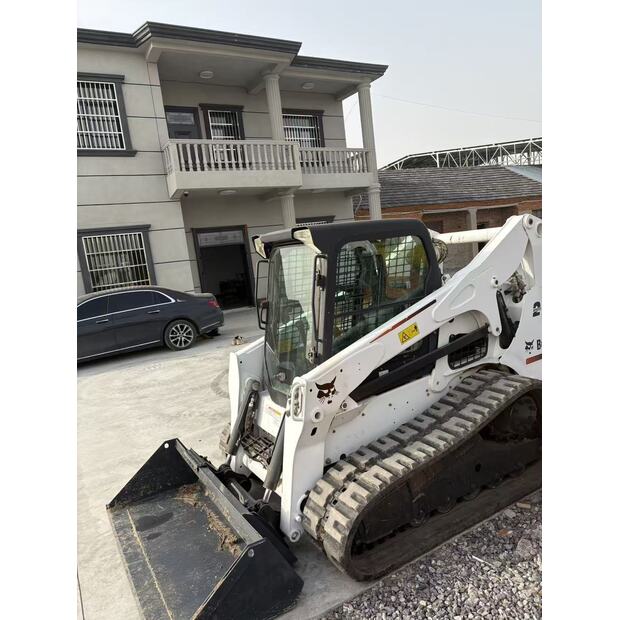 2022 BOBCAT T770-43597550