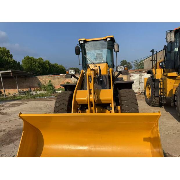 2024 SDLG LG936L-43597576