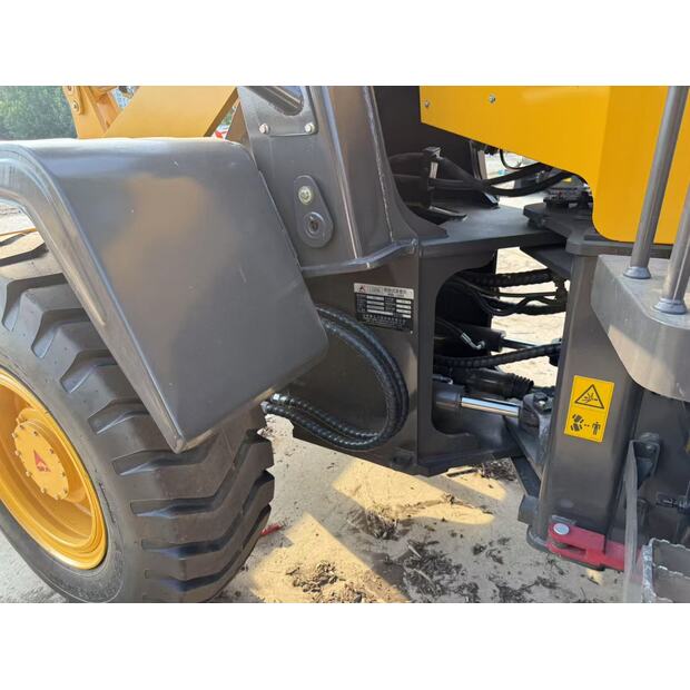 2024 SDLG LG936L-43597580