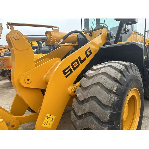 2022 SDLG LG958L-43598000